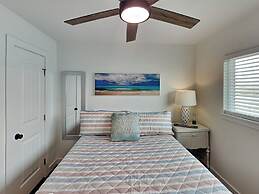 Red115 - Living the Beach Life