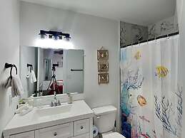 Red115 - Living the Beach Life