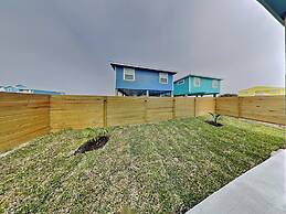 Red115 - Living the Beach Life