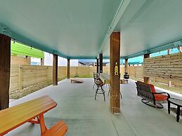 Red115 - Living the Beach Life