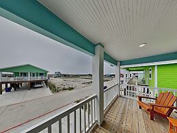 Red115 - Living the Beach Life