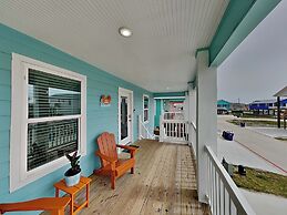 Red115 - Living the Beach Life