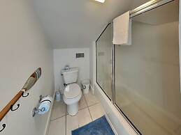 Mojo Dojo Beach Casa