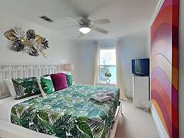 Mojo Dojo Beach Casa