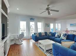 Mojo Dojo Beach Casa