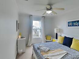 Mojo Dojo Beach Casa