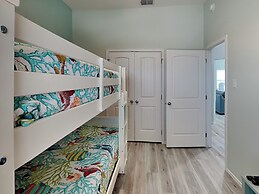 Pelican's Landing