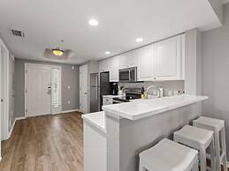 Sunset Vistas 504 South