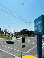 Beachside Inn