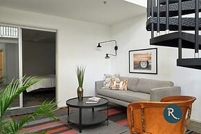 Roami at The Mandeville