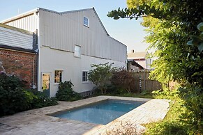 Roami at The Mandeville