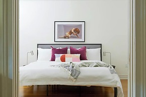 Roami at The Mandeville