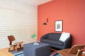 Roami at The Mandeville