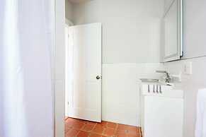 Roami at The Mandeville