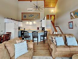Sunplace 30 by Taylor Made Deep Creek