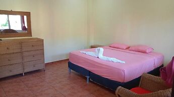 Hotel Fragatta playa el cuco