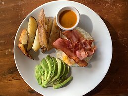 Hotel Fragatta playa el cuco