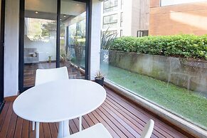 Oceana Suites Be House