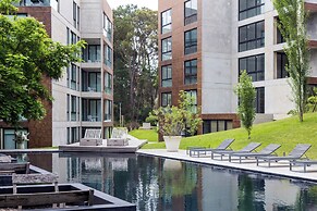 Oceana Suites Be House