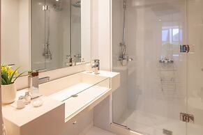 Oceana Suites Be House