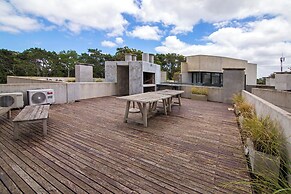 Oceana Suites Be House