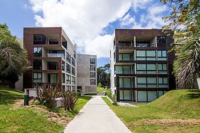 Oceana Suites Be House