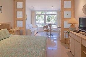 Oceana Suites Green Park