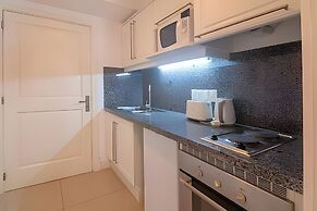 Oceana Suites Green Park