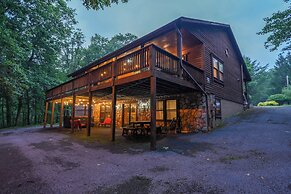 Zen Den by Taylor Made Deep Creek