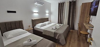 Bllok Scandi Apartments