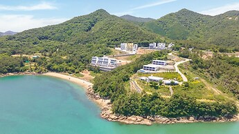 Yeosu Rebeu Ocean View Pension