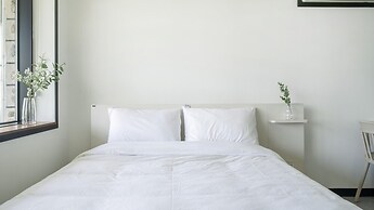 Yeosu Rebeu Ocean View Pension