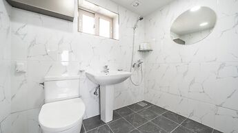 Yeosu Rebeu Ocean View Pension