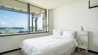 Yeosu Rebeu Ocean View Pension