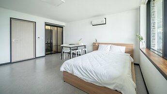 Yeosu Rebeu Ocean View Pension