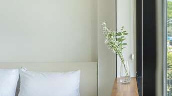 Yeosu Rebeu Ocean View Pension