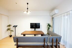 El Stanza Tenjin East