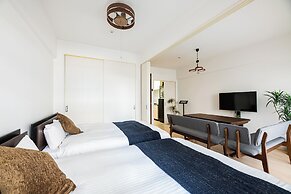 El Stanza Tenjin East