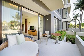 Collections Apartment in Danang Resort