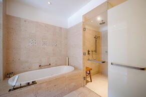 Collections Apartment in Danang Resort