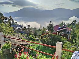 Siniolchu Resort Kalimpong