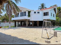 Casa Playa Blanca