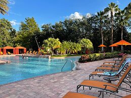 Grand 3BR Luxury Condo Resort Style Near Disney