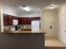 Grand 3BR Luxury Condo Resort Style Near Disney