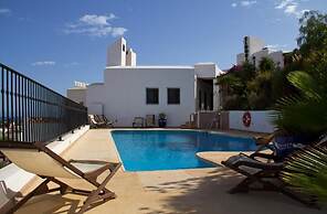 Hostal El Dorado Cabodegata