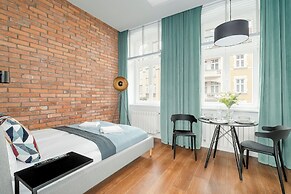 Kwiatowa Modern Studio Poznań by Renters