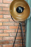 Kwiatowa Modern Studio Poznań by Renters