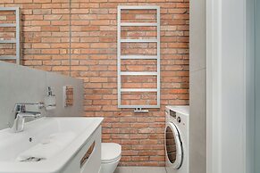 Kwiatowa Modern Studio Poznań by Renters