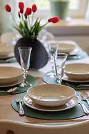 Apartment Near the Old Town by Renters