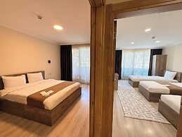 Rena Grand Residence & Suite